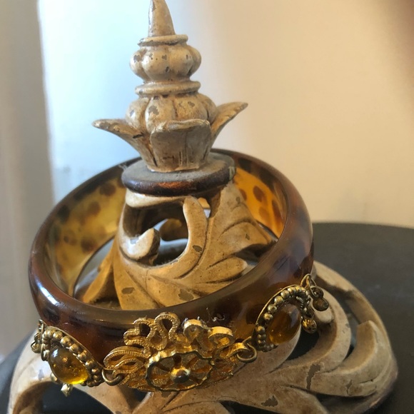 Women’s Faux Tortoise Shell Bracelet upcycled - Picture 3 of 8